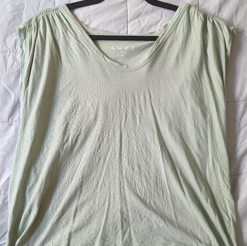 Loft ruched sleeve tee